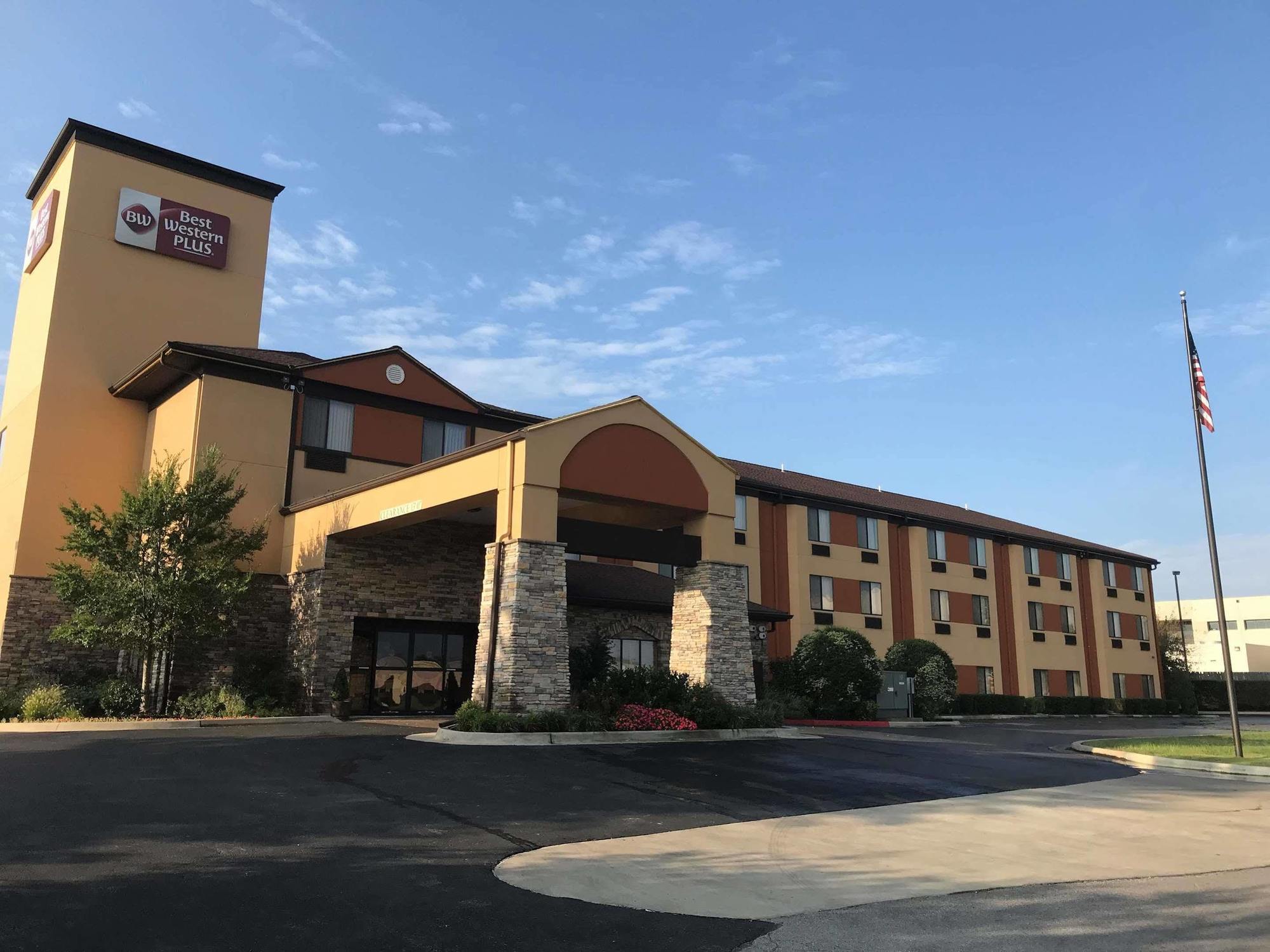 Western Woodland Hills Hotel&suites Hotel Tulsa